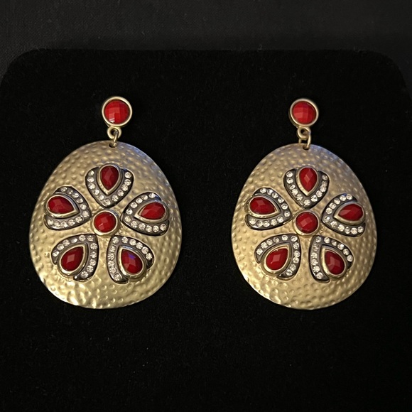 Women's Pierced Earrings - Picture 7 of 15
